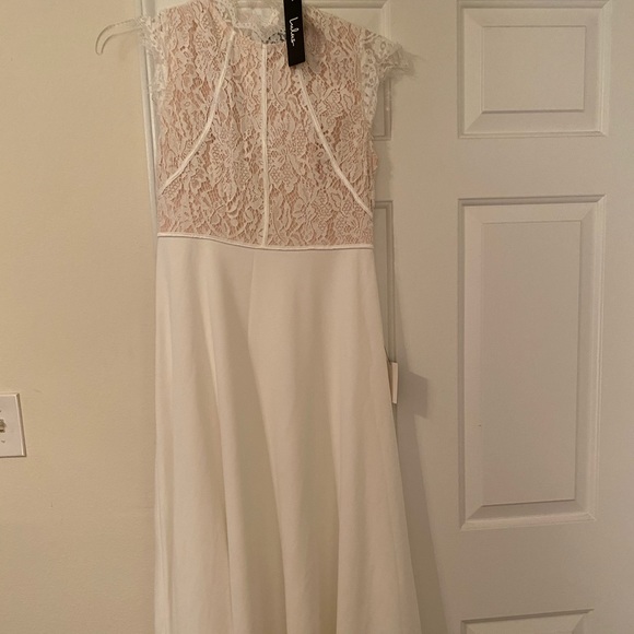 Lulu’s Wedding Dress - Picture 4 of 6